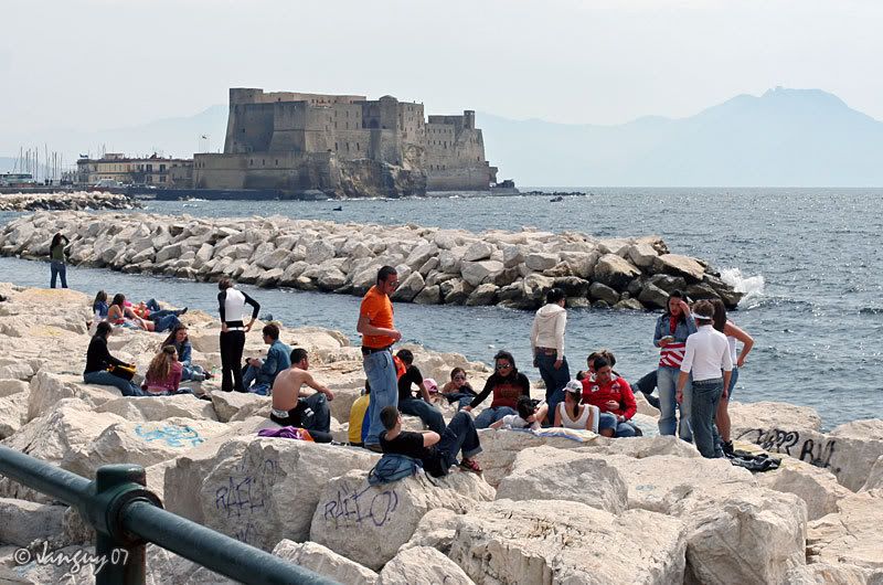 IMAGE: http://i140.photobucket.com/albums/r12/jgdphoto/0888.jpg