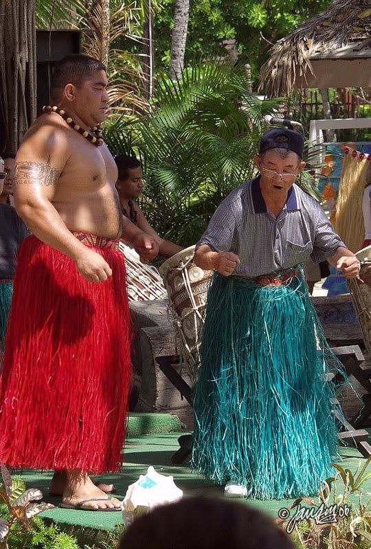 IMAGE: http://i140.photobucket.com/albums/r12/jgdphoto/4b.jpg