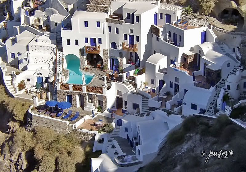 IMAGE: http://i140.photobucket.com/albums/r12/jgdphoto/P9120605-1.jpg