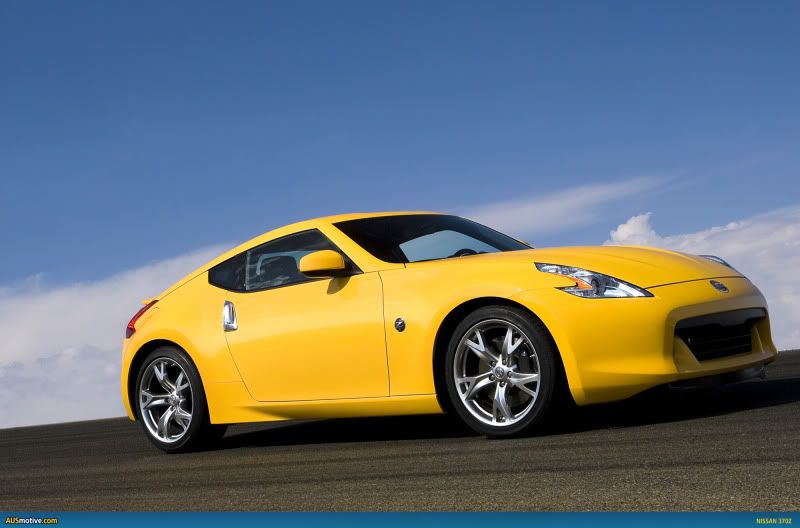 Nissan-370Z-06.jpg