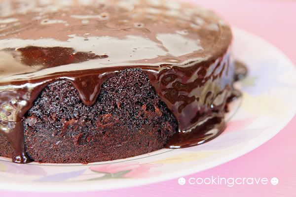 moist chocolate cake