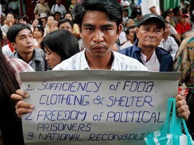 Co-ordinated, carrot-and-stick approach needed for Burma – The ...