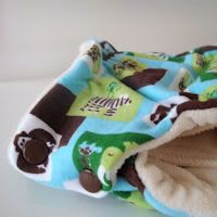 Medium Fitted Diaper<br>Mint Zoo