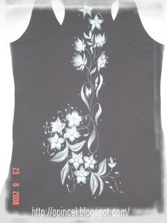 t-shirt flores brancas 1
