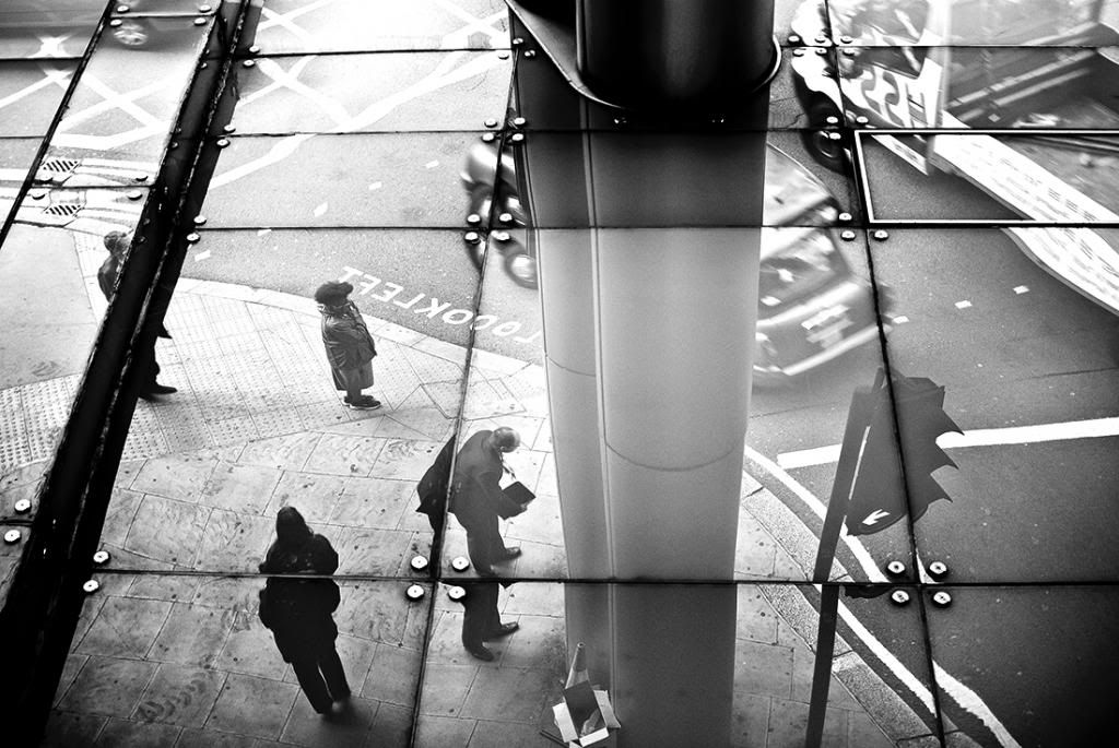  photo Holborn4-London-Blackandwhite-streetphotography-CharlieWhatley2013_zps48901b2e.jpg