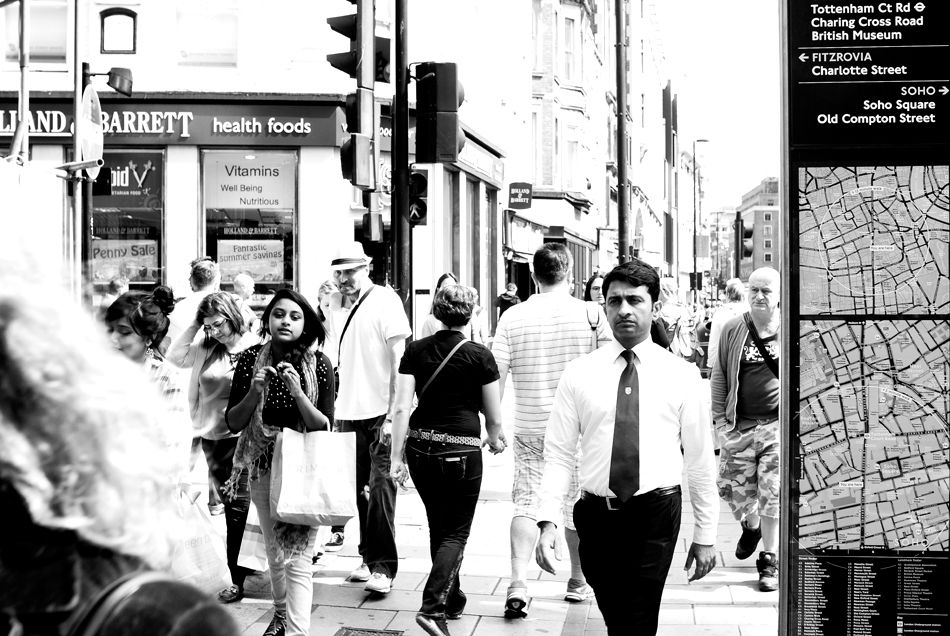  photo OxfordCircus3-London-Blackandwhitestreetphotography-CharlieWhatley2013_zpsb306c0e8.jpg