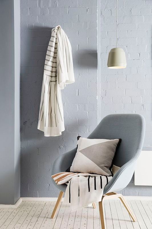  photo db36faeb0095a8e41668a0b10643e86e_zpsvdlglw6a.jpg