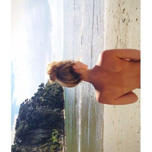  photo 06f1e3e12f2ac2827a6bcd9c9f0bb1c3_large_zps1a8aef9a.jpg