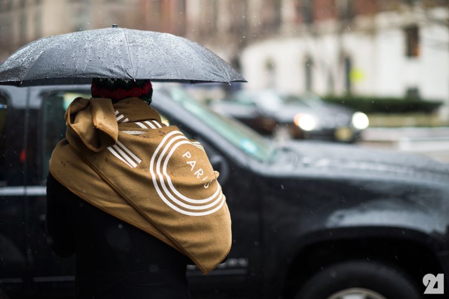  photo 3596-Le-21eme-Adam-Katz-Sinding-Lee-Oliveira-Mercedes-Benz-New-York-Fashion-Week-Fall-Winter-2013-2014_AKS3986-920x612_zpsf798d1c8.jpg