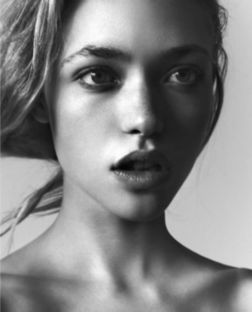  photo tumblr_lvbd8rTTUR1r3lajco1_500_large_zpsfe66f542.png