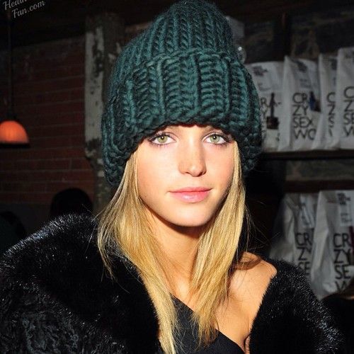  photo tumblr_mgu3ctQKVb1rhxar9o1_1280_large_zps49d0450a.jpg