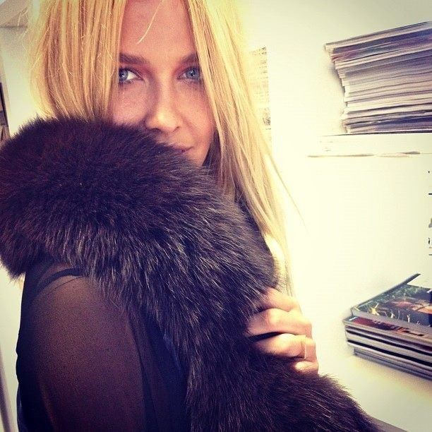  photo tumblr_mjn8azVpci1ryv970o1_12801_zps3477ca3a.jpg