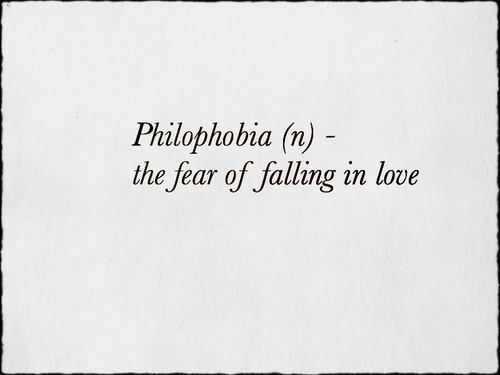  photo largaaaae_zpsca598aaa.jpg