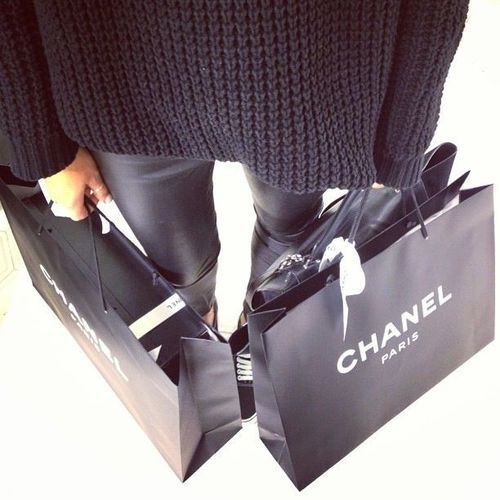  photo larxxxge_zpse198bff8.jpg