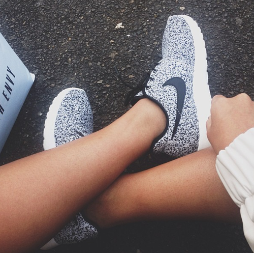  photo larzzge_zps58adefb1.png