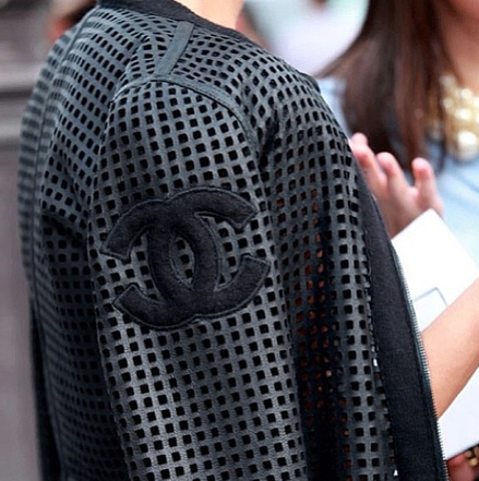  photo lazzzzzrge_zps072d2ffe.png