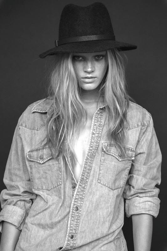  photo lotus-josephine-leila-goldkuhl12_zpsc0e6220b.jpg