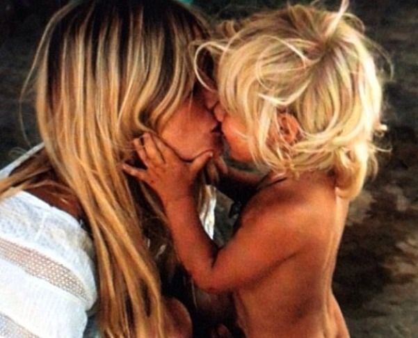  photo b25d7ee3ace1a192b3fdea679f2e8eaa_zps1355438e.jpg