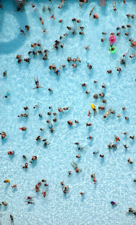  photo clarge_zpse7c092aa.png