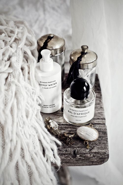  photo elarge_zps67502344.jpg