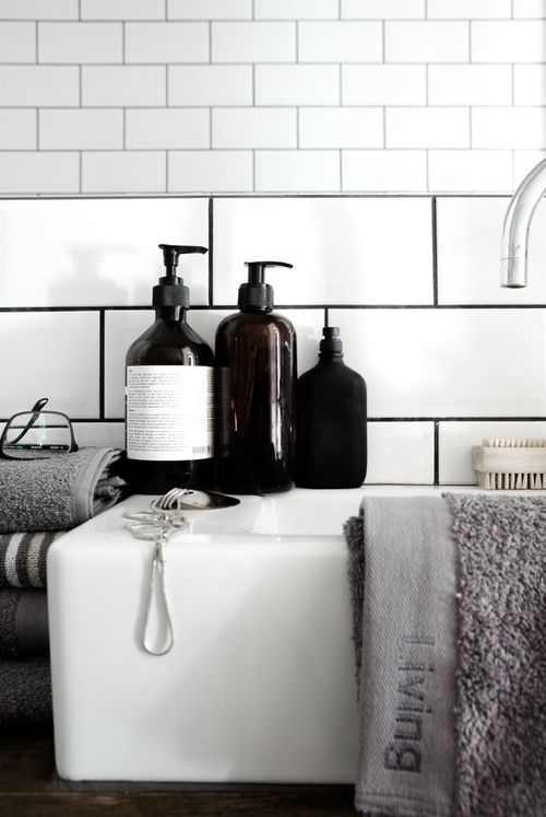  photo ewewewelarge_zps160d3467.jpg