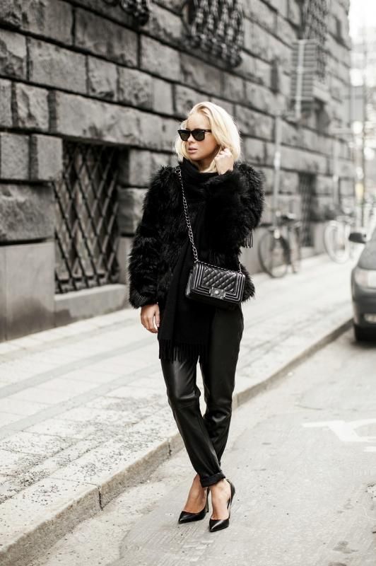  photo vicsvart12_zpsd8d8d80a.jpg