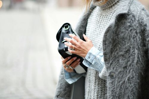  photo zxzxzxvblarge_zps5a8eee0e.jpg