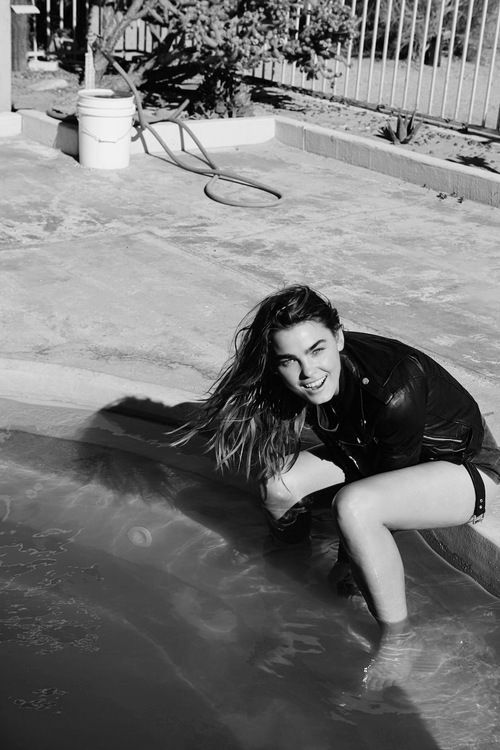  photo welarge_zps918a2b10.jpg