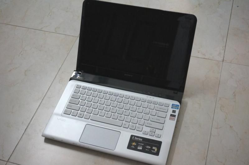 Sony Vaio SVE141R White  i3 3210M và Asus K43SD Core i5 2450M, máy đẹp, giá cực tốt!! - 1