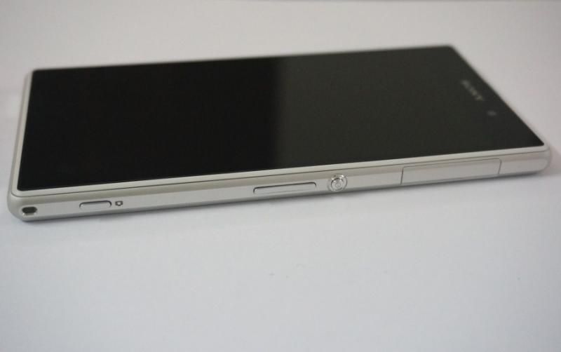 Sony Z1, Sky A880, HTC One, Desire 700, SS S3, S3 Mini, Lumia 820... giá cực tốt!! - 2