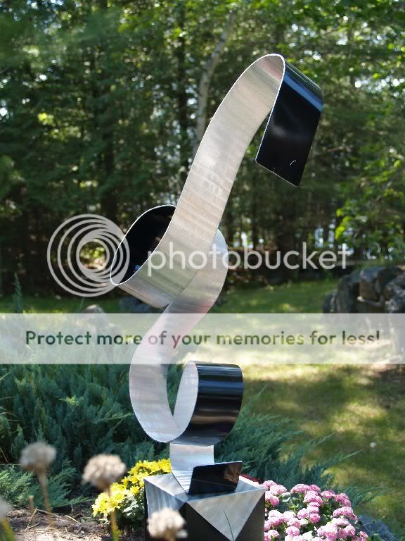 Large Abstract Metal Sculpture in Outdoor Modern Art